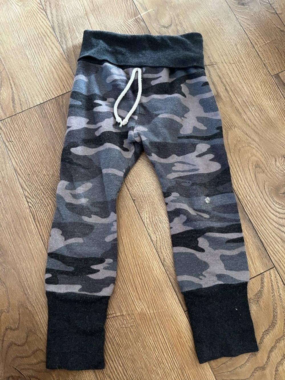 Childhoods Black Camo Skinnies